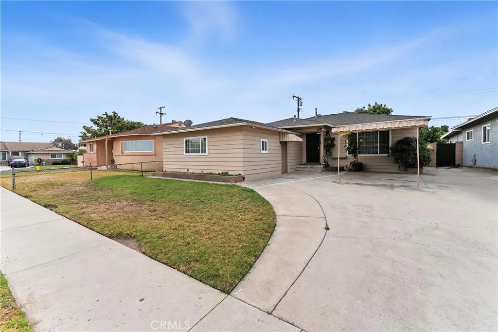 12344 Spry Street, Norwalk, California 90650, 2 Bedrooms Bedrooms, ,1 BathroomBathrooms,Residential,For Sale,Spry,DW25164939