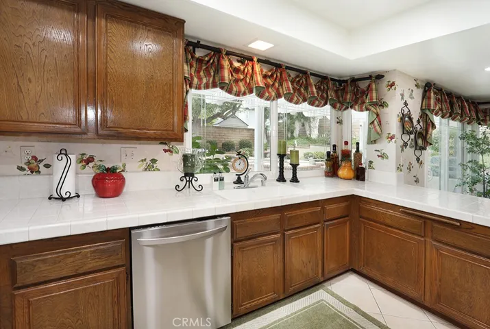5685 Avenida Florencia, Yorba Linda, California 92887
