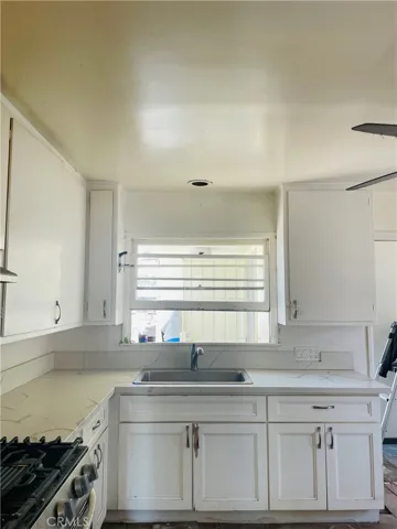3347 Acacia, San Bernardino, California 92405