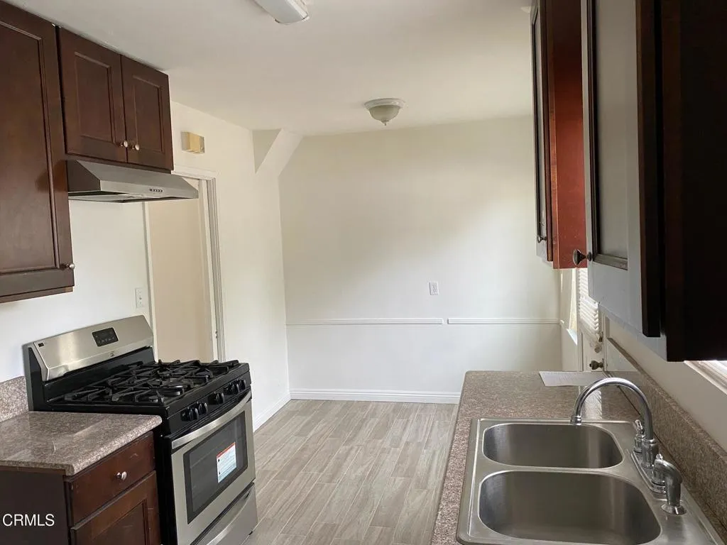5716 N Charlotte Avenue, San Gabriel, California 91775 home-pic-18
