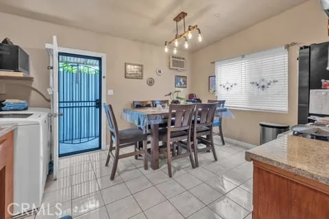 11609 208th Street, Lakewood, California 90715 home-pic-8