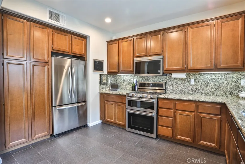 4441 Owens Street 104, Corona, California 92883 home-pic-21