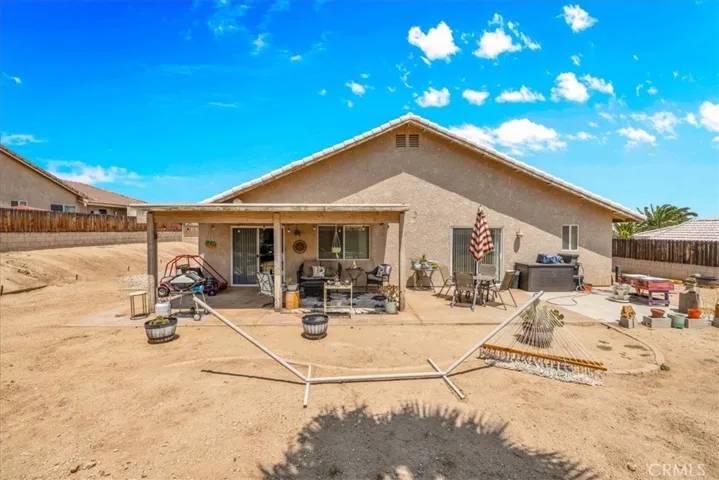 8593 Golden Meadow Drive, Yucca Valley, California 92284