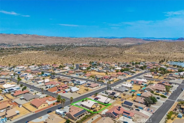 8593 Golden Meadow Drive, Yucca Valley, California 92284