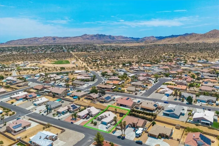 8593 Golden Meadow Drive, Yucca Valley, California 92284