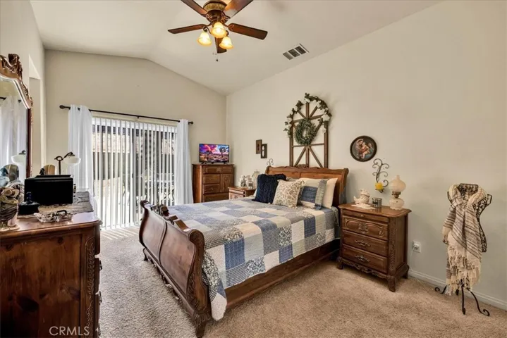 8593 Golden Meadow Drive, Yucca Valley, California 92284