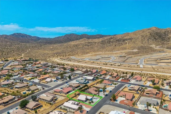 8593 Golden Meadow Drive, Yucca Valley, California 92284
