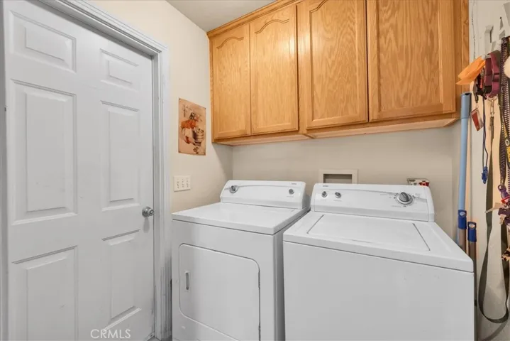 8593 Golden Meadow Drive, Yucca Valley, California 92284