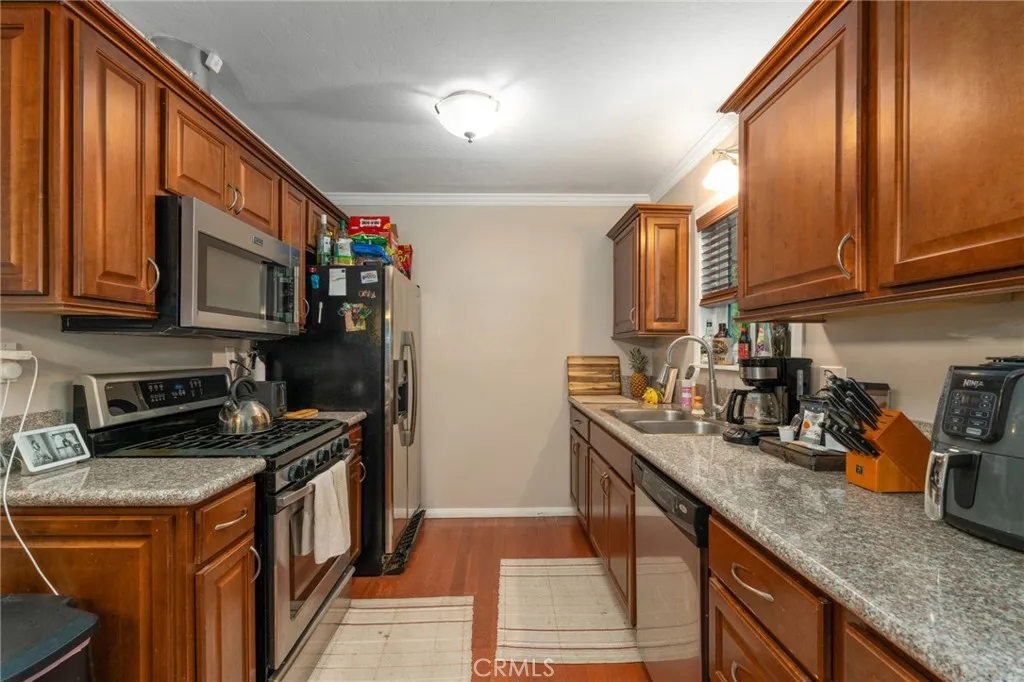 23730 Shady Lane, Crestline, California 92325 home-pic-8