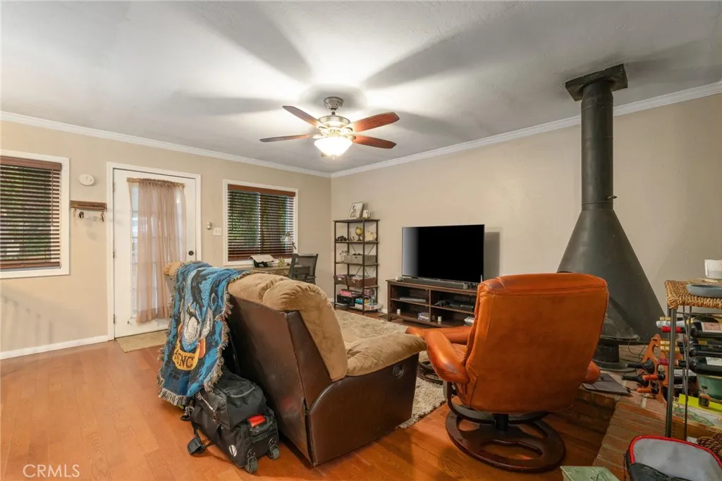 23730 Shady Lane, Crestline, California 92325 home-pic-5