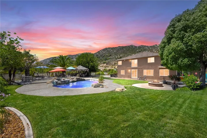 38236 Oak Bluff Lane, Murrieta, California 92562