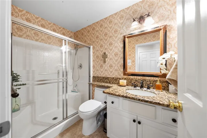 38236 Oak Bluff Lane, Murrieta, California 92562