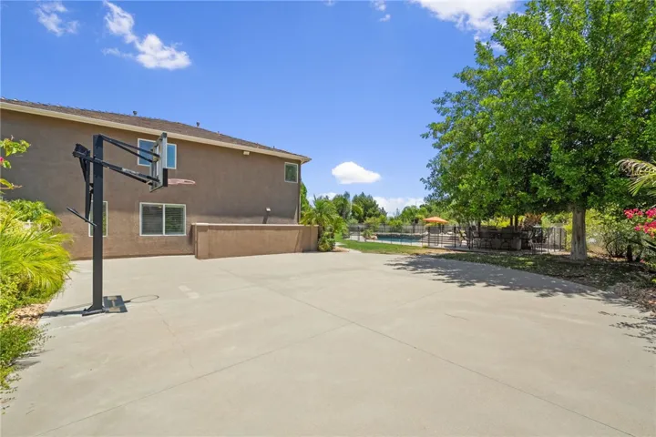 38236 Oak Bluff Lane, Murrieta, California 92562