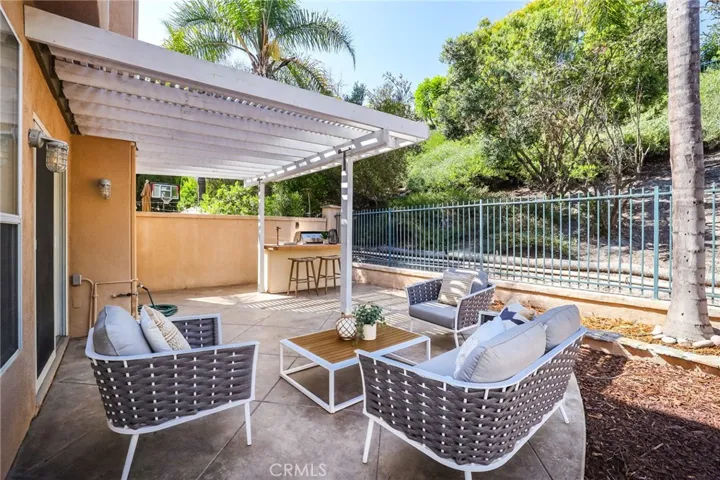 35 Blazewood, Lake Forest, California 92610