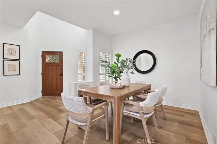 35 Blazewood, Lake Forest, California 92610