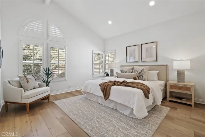 35 Blazewood, Lake Forest, California 92610