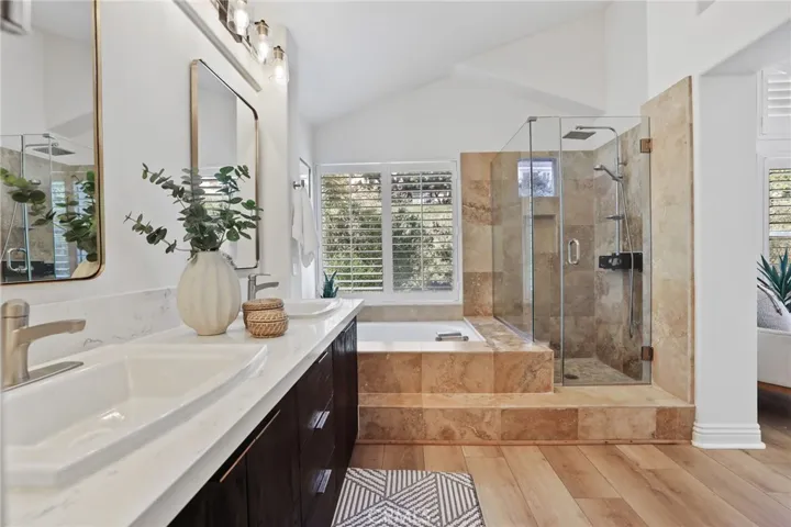35 Blazewood, Lake Forest, California 92610