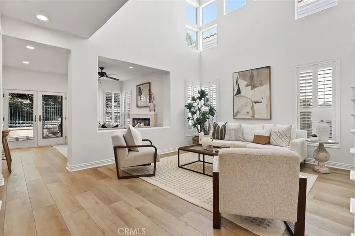 35 Blazewood, Lake Forest, California 92610