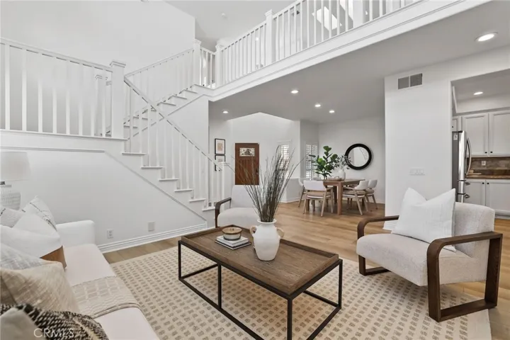 35 Blazewood, Lake Forest, California 92610