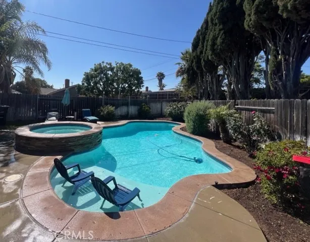 625 Marsh Rondo, Camarillo, California 93010