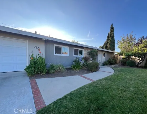 625 Marsh Rondo, Camarillo, California 93010