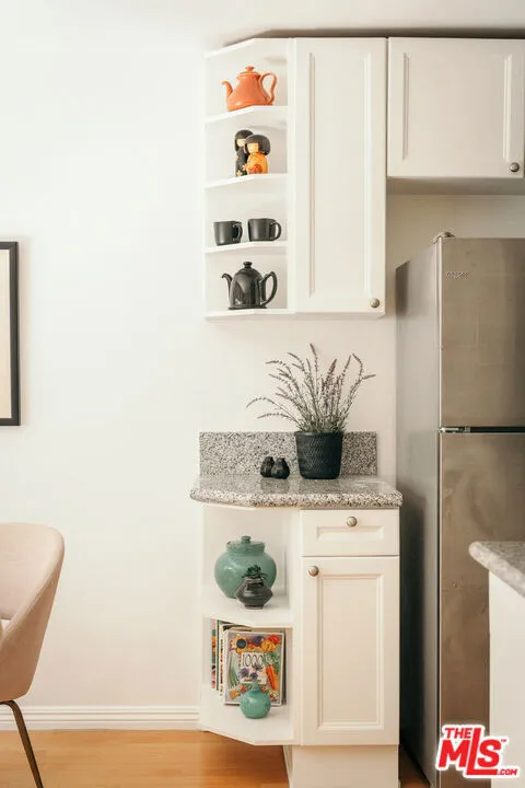 1930 N Vermont Avenue 207, Los Angeles, California 90027 home-pic-7