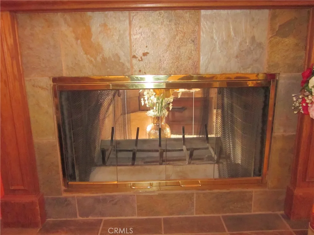 9931 Memory Park Avenue, None, California 91345 home-pic-20