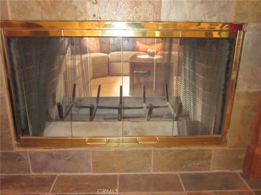 9931 Memory Park Avenue, None, California 91345 home-pic-18