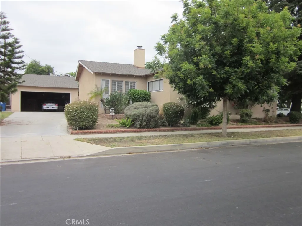 9931 Memory Park Avenue, None, California 91345 home-pic-3