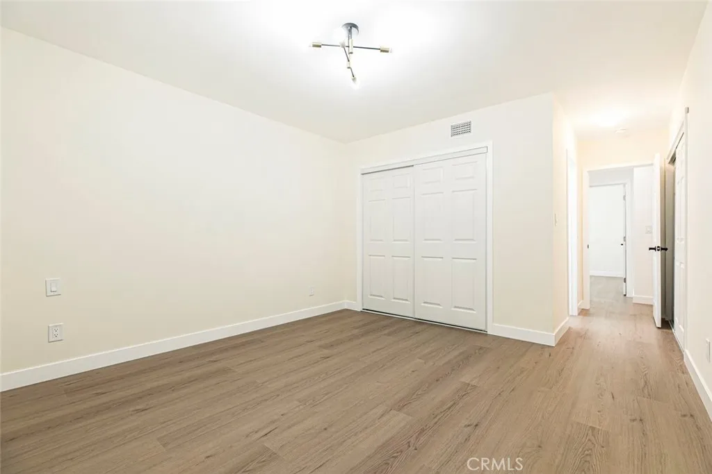 10415 Wish Avenue, Granada Hills, California 91344 home-pic-35