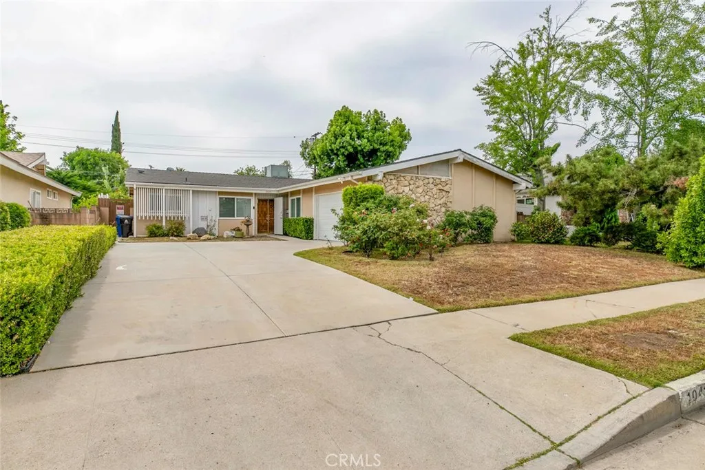 10415 Wish Avenue, Granada Hills, California 91344 home-pic-0