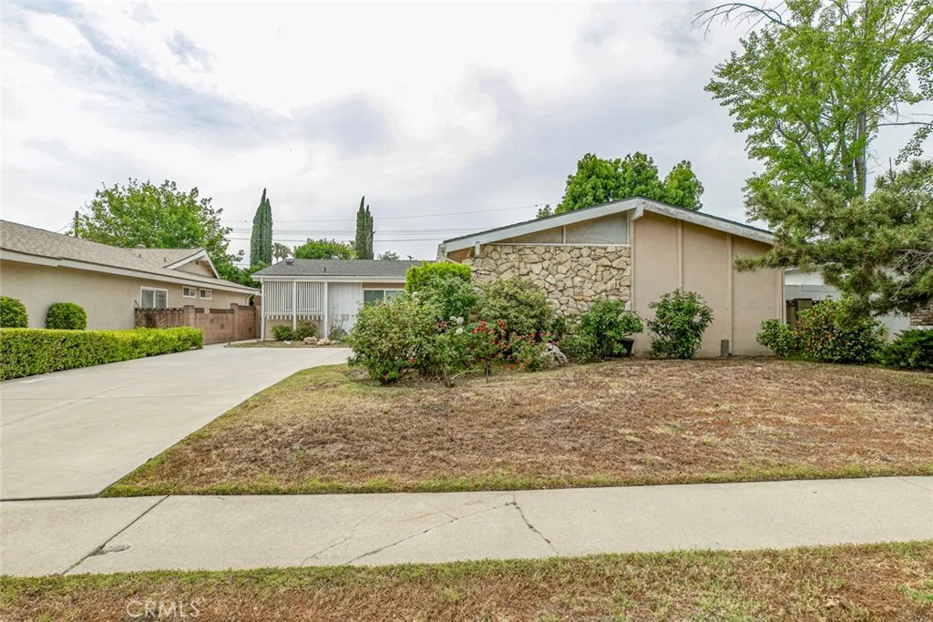 10415 Wish Avenue, Granada Hills, California 91344 home-pic-51