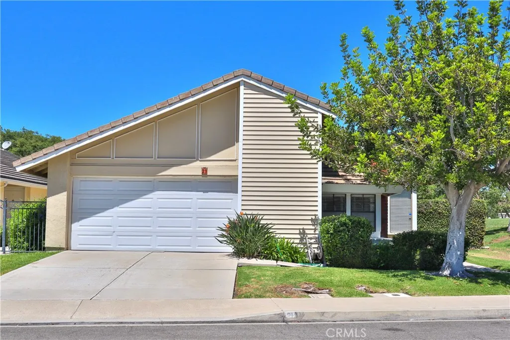 21 Sandpiper, Irvine, California 92604, 3 Bedrooms Bedrooms, ,2 BathroomsBathrooms,Residential Lease,For Rent,Sandpiper,AR25165205
