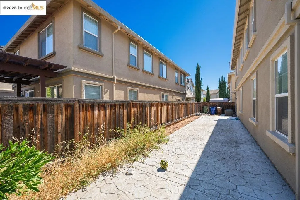 511 Viola Ct, Brentwood, California 94513 home-pic-53