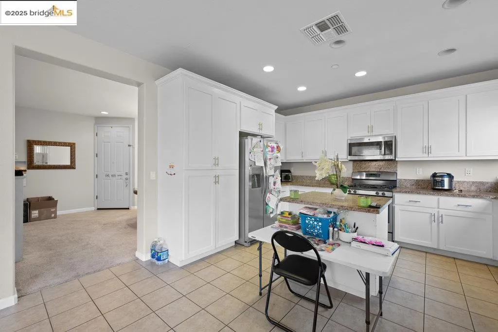511 Viola Ct, Brentwood, California 94513 home-pic-9