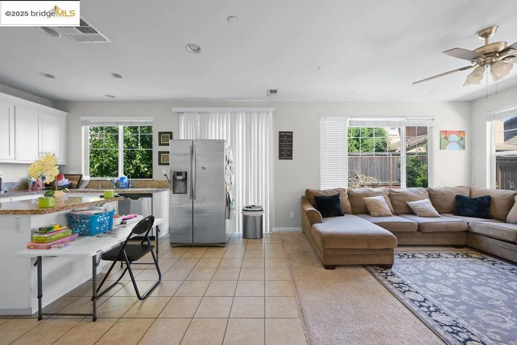 511 Viola Ct, Brentwood, California 94513 home-pic-8