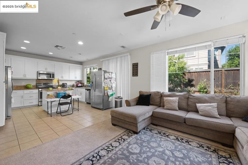 511 Viola Ct, Brentwood, California 94513 home-pic-15