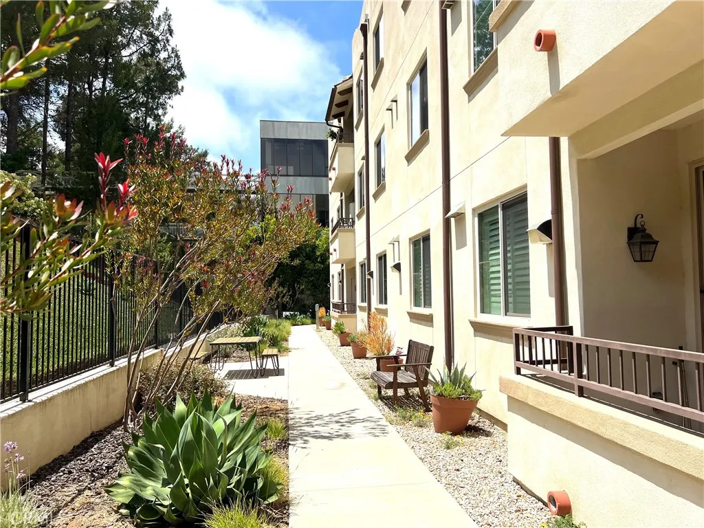 627 Deep Valley Drive P612, Palos Verdes Peninsula, California 90274 home-pic-32
