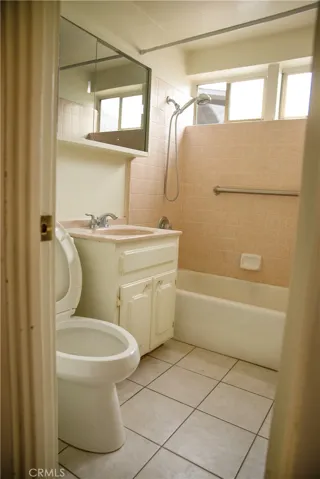 11614 Lochinvar Street, Whittier, California 90606