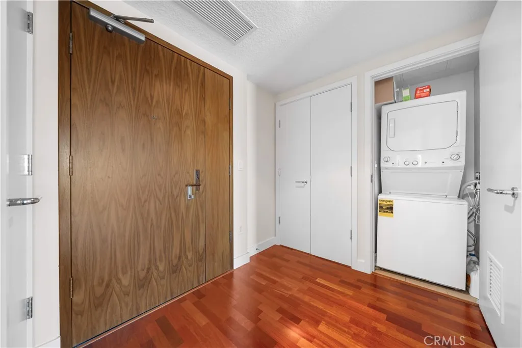 3131 Michelson Drive 706, Irvine, California 92612 home-pic-13