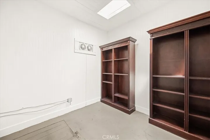 Former spring water tub room