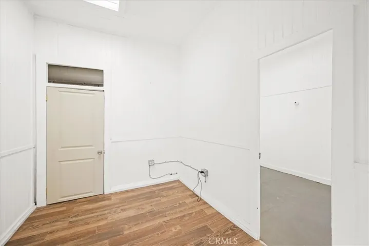 Former spring water tub room
