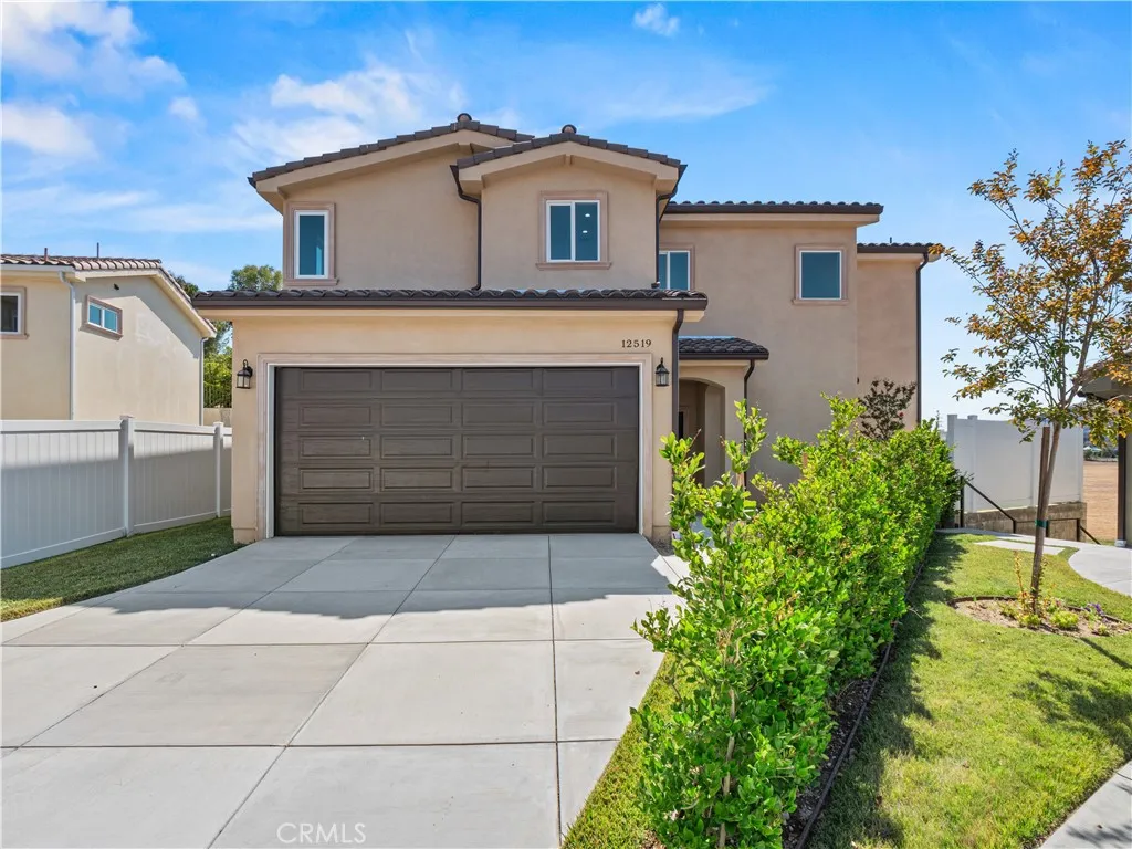 12519 Haleh Lane, Sylmar, California 91342, 4 Bedrooms Bedrooms, ,3 BathroomsBathrooms,Residential,For Sale,Haleh,SR25165395