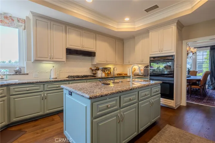 582 N Alta Vista Avenue, Monrovia, California 91016