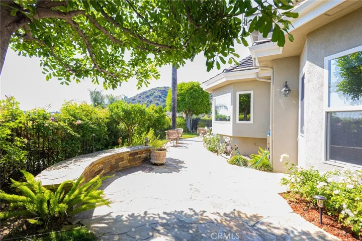 582 N Alta Vista Avenue, Monrovia, California 91016