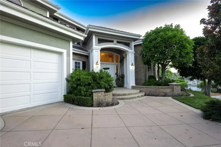 582 N Alta Vista Avenue, Monrovia, California 91016