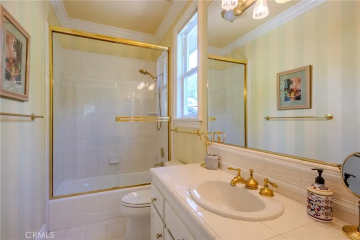 582 N Alta Vista Avenue, Monrovia, California 91016