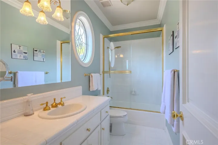 582 N Alta Vista Avenue, Monrovia, California 91016
