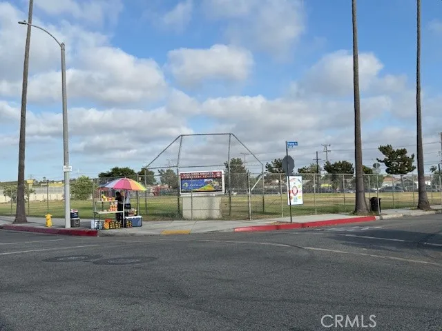 4203 W 104th Street, Inglewood, California 90304 home-pic-15