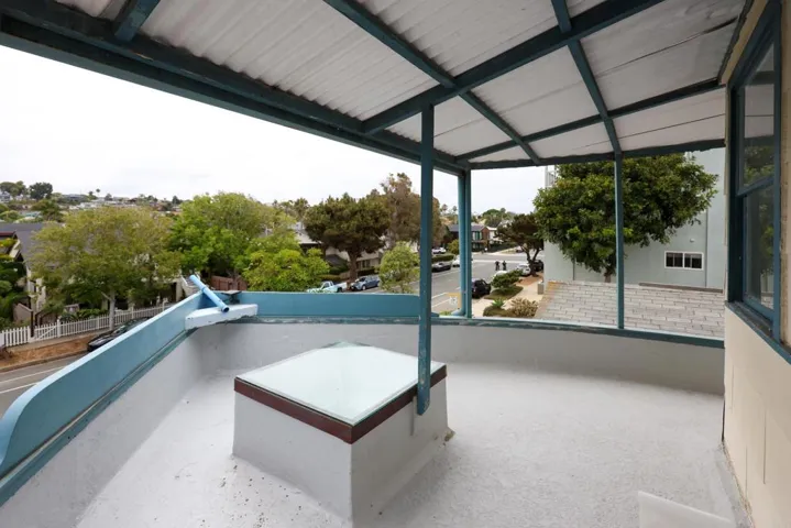 732 3rd Street, Encinitas, California 92024